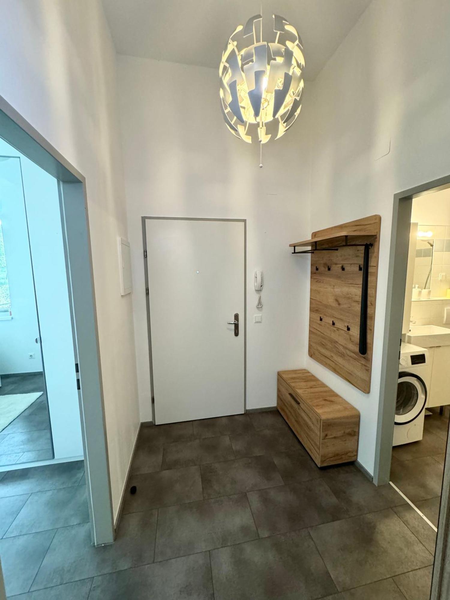 Vienna Apartment Gutarra II ภายนอก รูปภาพ