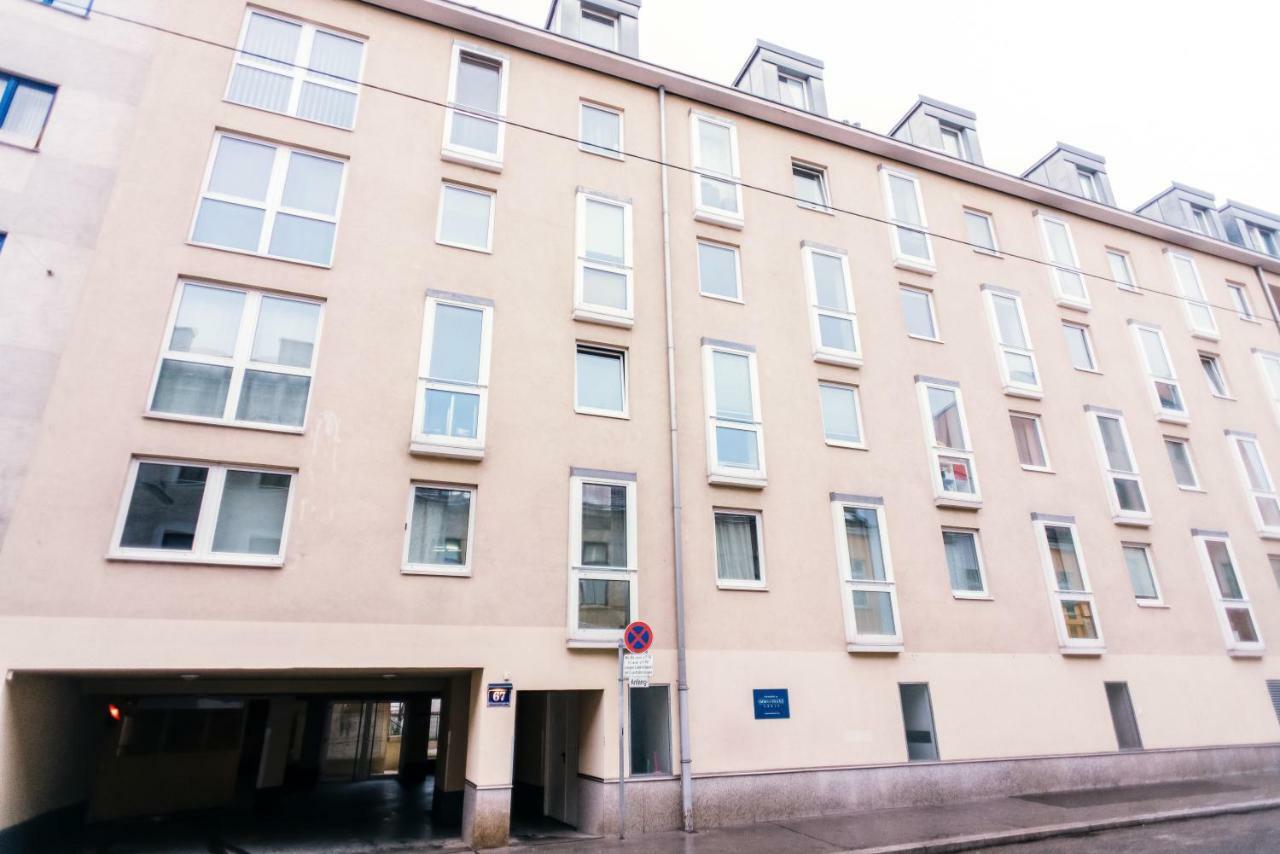 Vienna Apartment Gutarra II ภายนอก รูปภาพ